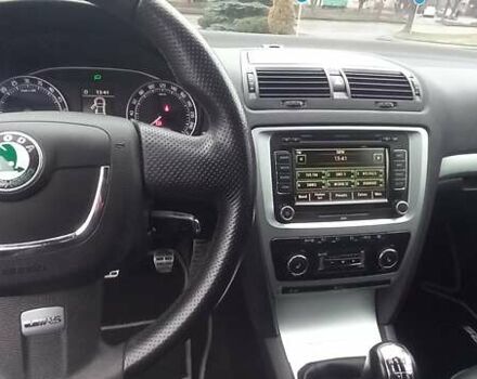 Черный Шкода Октавия, объемом двигателя 2 л и пробегом 267 тыс. км за 11300 $, фото 19 на Automoto.ua