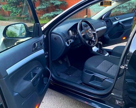 Чорний Шкода Октавія, об'ємом двигуна 1.6 л та пробігом 193 тис. км за 8500 $, фото 10 на Automoto.ua