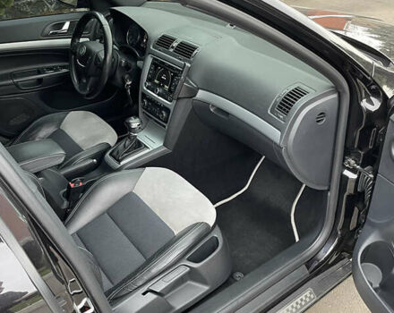 Черный Шкода Октавия, объемом двигателя 1.97 л и пробегом 265 тыс. км за 10900 $, фото 19 на Automoto.ua