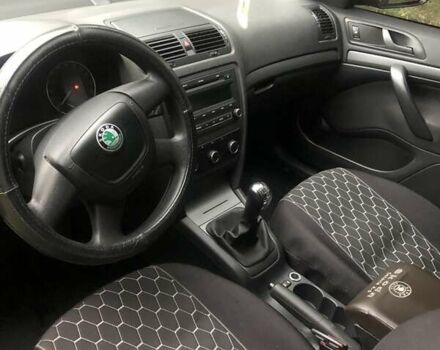 Черный Шкода Октавия, объемом двигателя 1.6 л и пробегом 184 тыс. км за 8900 $, фото 29 на Automoto.ua