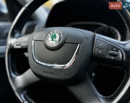 Шкода Октавия 2011 в Конотопе на Automoto.ua Черный Шкода Октавия, объемом двигателя 1.8 л и пробегом 197 тыс. км за 8600 $, фото 30 на Automoto.ua