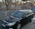 Черный Шкода Октавия, объемом двигателя 1.6 л и пробегом 295 тыс. км за 7600 $, фото 1 на Automoto.ua