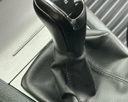 Черный Шкода Октавия, объемом двигателя 1.6 л и пробегом 157 тыс. км за 11390 $, фото 28 на Automoto.ua