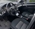 Шкода Октавия 2011 в Черкассах на Automoto.ua Черный Шкода Октавия, объемом двигателя 1.97 л и пробегом 278 тыс. км за 8900 $, фото 9 на Automoto.ua