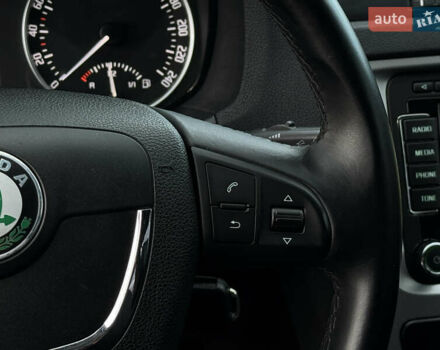 Черный Шкода Октавия, объемом двигателя 1.99 л и пробегом 211 тыс. км за 10755 $, фото 53 на Automoto.ua