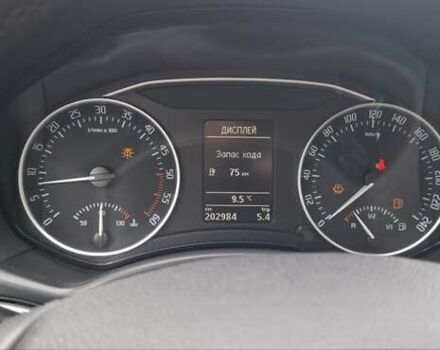 Шкода Октавия 2011 в Виннице на Automoto.ua Черный Шкода Октавия, объемом двигателя 1.6 л и пробегом 202 тыс. км за 8500 $, фото 10 на Automoto.ua
