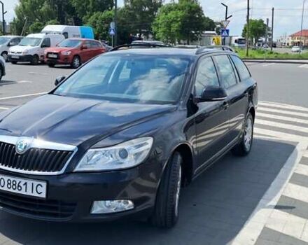 Черный Шкода Октавия, объемом двигателя 1.6 л и пробегом 276 тыс. км за 8100 $, фото 1 на Automoto.ua