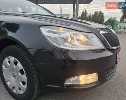 Черный Шкода Октавия, объемом двигателя 1.6 л и пробегом 221 тыс. км за 8750 $, фото 14 на Automoto.ua