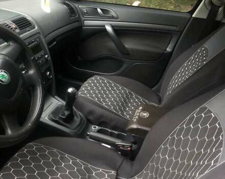 Черный Шкода Октавия, объемом двигателя 1.6 л и пробегом 184 тыс. км за 8900 $, фото 11 на Automoto.ua