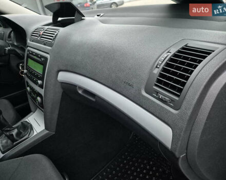 Чорний Шкода Октавія, об'ємом двигуна 1.8 л та пробігом 212 тис. км за 8300 $, фото 41 на Automoto.ua