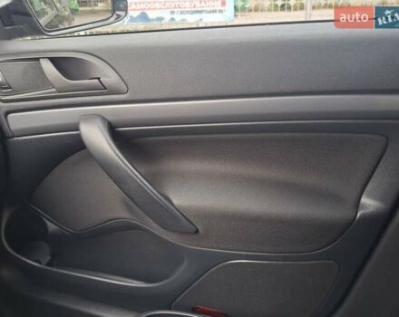 Черный Шкода Октавия, объемом двигателя 1.6 л и пробегом 221 тыс. км за 8750 $, фото 51 на Automoto.ua