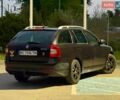 Черный Шкода Октавия, объемом двигателя 1.6 л и пробегом 229 тыс. км за 8800 $, фото 16 на Automoto.ua