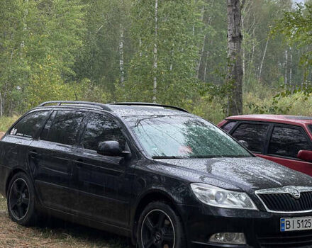 Шкода Октавия 2011 в Полтаве на Automoto.ua Черный Шкода Октавия, объемом двигателя 1.97 л и пробегом 254 тыс. км за 10500 $, фото 2 на Automoto.ua