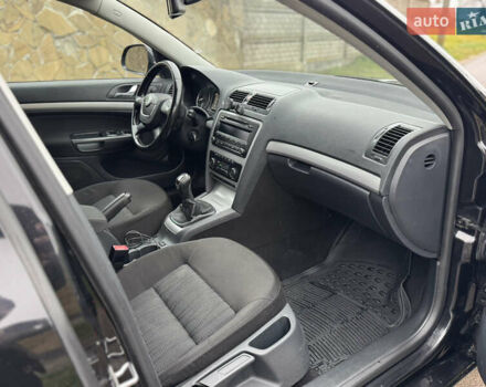 Чорний Шкода Октавія, об'ємом двигуна 1.8 л та пробігом 178 тис. км за 7999 $, фото 35 на Automoto.ua