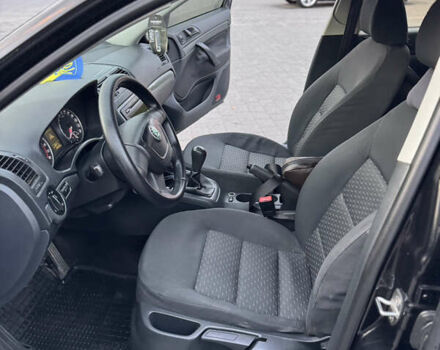 Чорний Шкода Октавія, об'ємом двигуна 1.6 л та пробігом 273 тис. км за 7600 $, фото 34 на Automoto.ua