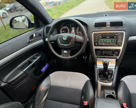 Шкода Октавия 2011 в Ровно на Automoto.ua Черный Шкода Октавия, объемом двигателя 1.97 л и пробегом 280 тыс. км за 9750 $, фото 61 на Automoto.ua