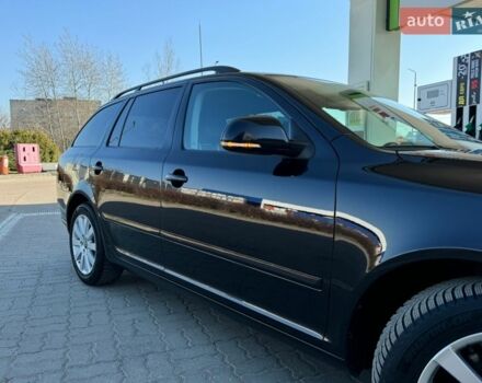 Черный Шкода Октавия, объемом двигателя 1.6 л и пробегом 236 тыс. км за 9200 $, фото 11 на Automoto.ua