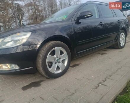 Черный Шкода Октавия, объемом двигателя 1.2 л и пробегом 214 тыс. км за 6900 $, фото 33 на Automoto.ua