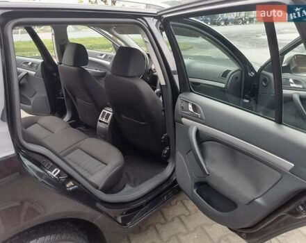 Чорний Шкода Октавія, об'ємом двигуна 1.2 л та пробігом 183 тис. км за 6300 $, фото 19 на Automoto.ua