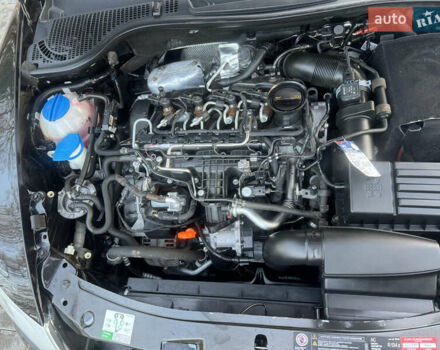 Черный Шкода Октавия, объемом двигателя 1.6 л и пробегом 243 тыс. км за 8350 $, фото 88 на Automoto.ua