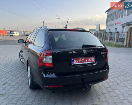 Черный Шкода Октавия, объемом двигателя 1.2 л и пробегом 230 тыс. км за 6800 $, фото 13 на Automoto.ua