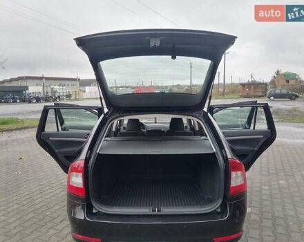 Чорний Шкода Октавія, об'ємом двигуна 1.2 л та пробігом 183 тис. км за 6300 $, фото 17 на Automoto.ua