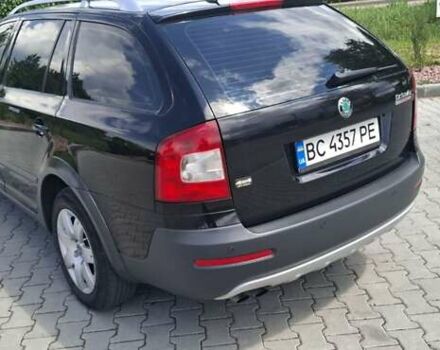 Черный Шкода Октавия, объемом двигателя 2 л и пробегом 267 тыс. км за 11400 $, фото 3 на Automoto.ua