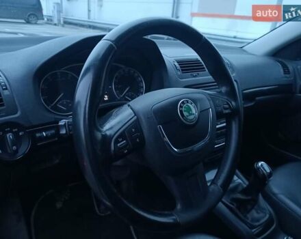 Черный Шкода Октавия, объемом двигателя 1.8 л и пробегом 186 тыс. км за 8299 $, фото 9 на Automoto.ua