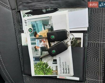 Черный Шкода Октавия, объемом двигателя 1.6 л и пробегом 201 тыс. км за 7300 $, фото 18 на Automoto.ua