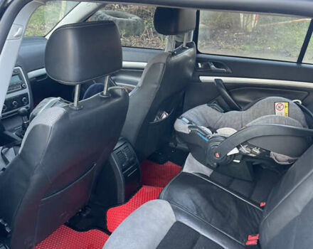 Черный Шкода Октавия, объемом двигателя 1.2 л и пробегом 278 тыс. км за 5500 $, фото 11 на Automoto.ua