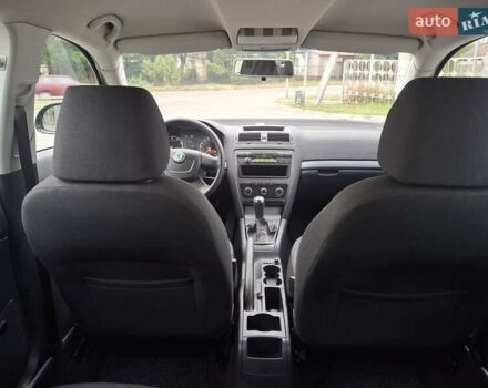 Черный Шкода Октавия, объемом двигателя 1.6 л и пробегом 221 тыс. км за 8750 $, фото 36 на Automoto.ua