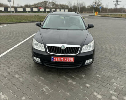 Черный Шкода Октавия, объемом двигателя 1.4 л и пробегом 260 тыс. км за 6800 $, фото 1 на Automoto.ua