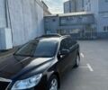 Черный Шкода Октавия, объемом двигателя 1.6 л и пробегом 232 тыс. км за 9500 $, фото 1 на Automoto.ua