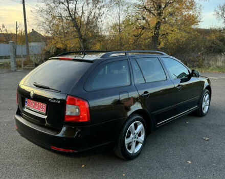 Шкода Октавія 2011 у Мукачеве на Automoto.ua Чорний Шкода Октавія, об'ємом двигуна 0 л та пробігом 244 тис. км за 7800 $, фото 4 на Automoto.ua
