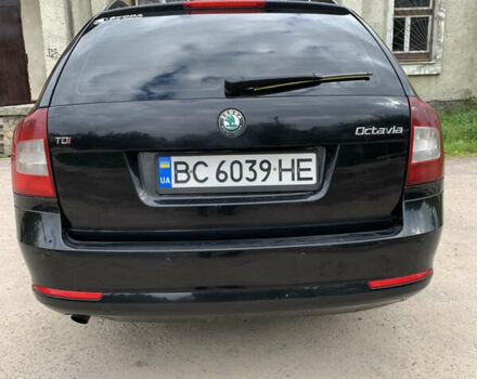 Черный Шкода Октавия, объемом двигателя 2 л и пробегом 277 тыс. км за 8500 $, фото 4 на Automoto.ua