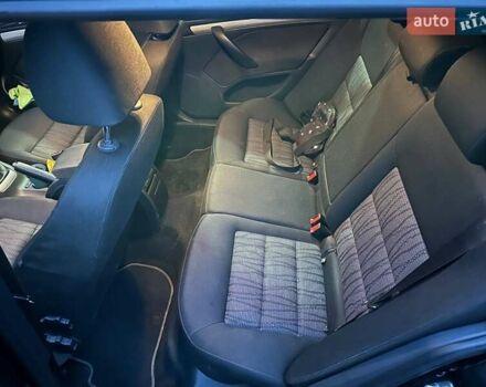 Черный Шкода Октавия, объемом двигателя 1.8 л и пробегом 232 тыс. км за 9900 $, фото 20 на Automoto.ua