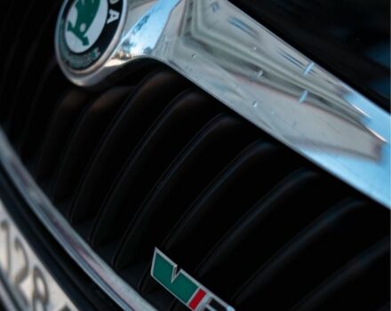 Черный Шкода Октавия, объемом двигателя 0 л и пробегом 290 тыс. км за 10999 $, фото 7 на Automoto.ua