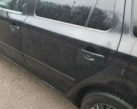 Черный Шкода Октавия, объемом двигателя 1.6 л и пробегом 220 тыс. км за 7950 $, фото 5 на Automoto.ua