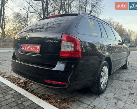 Черный Шкода Октавия, объемом двигателя 1.6 л и пробегом 243 тыс. км за 8350 $, фото 91 на Automoto.ua