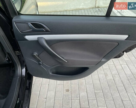 Чорний Шкода Октавія, об'ємом двигуна 1.6 л та пробігом 194 тис. км за 9399 $, фото 64 на Automoto.ua