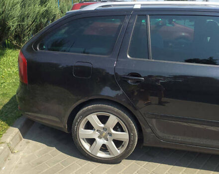 Чорний Шкода Октавія, об'ємом двигуна 1.2 л та пробігом 240 тис. км за 6600 $, фото 2 на Automoto.ua