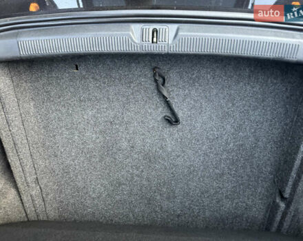 Черный Шкода Октавия, объемом двигателя 1.6 л и пробегом 243 тыс. км за 8350 $, фото 70 на Automoto.ua