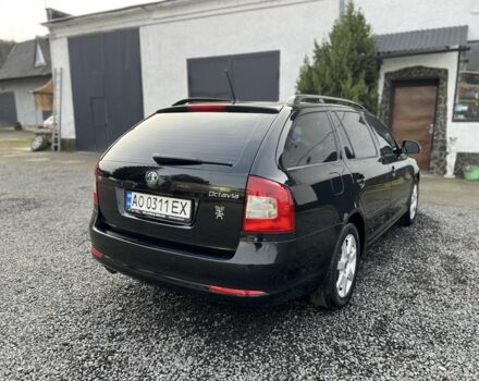 Черный Шкода Октавия, объемом двигателя 2 л и пробегом 270 тыс. км за 8300 $, фото 5 на Automoto.ua