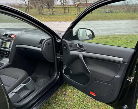 Черный Шкода Октавия, объемом двигателя 1.2 л и пробегом 215 тыс. км за 7000 $, фото 33 на Automoto.ua