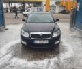 Черный Шкода Октавия, объемом двигателя 1.6 л и пробегом 238 тыс. км за 8300 $, фото 1 на Automoto.ua