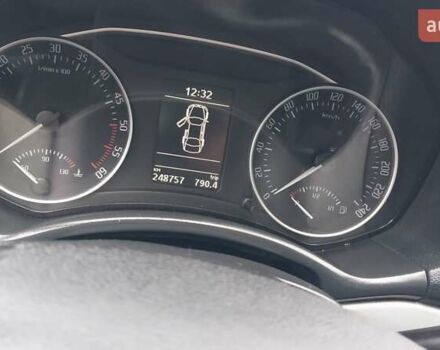 Чорний Шкода Октавія, об'ємом двигуна 1.6 л та пробігом 248 тис. км за 8500 $, фото 10 на Automoto.ua