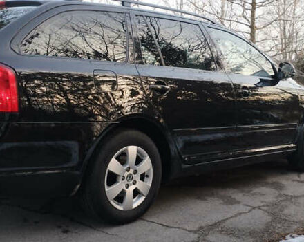 Черный Шкода Октавия, объемом двигателя 1.4 л и пробегом 231 тыс. км за 6999 $, фото 1 на Automoto.ua