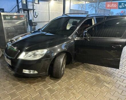 Черный Шкода Октавия, объемом двигателя 1.8 л и пробегом 232 тыс. км за 9900 $, фото 9 на Automoto.ua