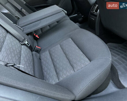 Черный Шкода Октавия, объемом двигателя 1.6 л и пробегом 243 тыс. км за 8350 $, фото 48 на Automoto.ua