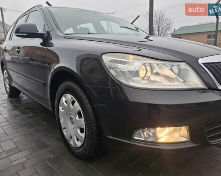 Чорний Шкода Октавія, об'ємом двигуна 1.6 л та пробігом 221 тис. км за 8600 $, фото 8 на Automoto.ua